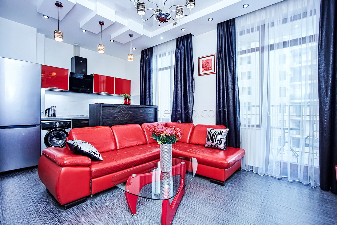 Аренда 3-комнатной квартиры 100 м², Греческая ул., 1А
