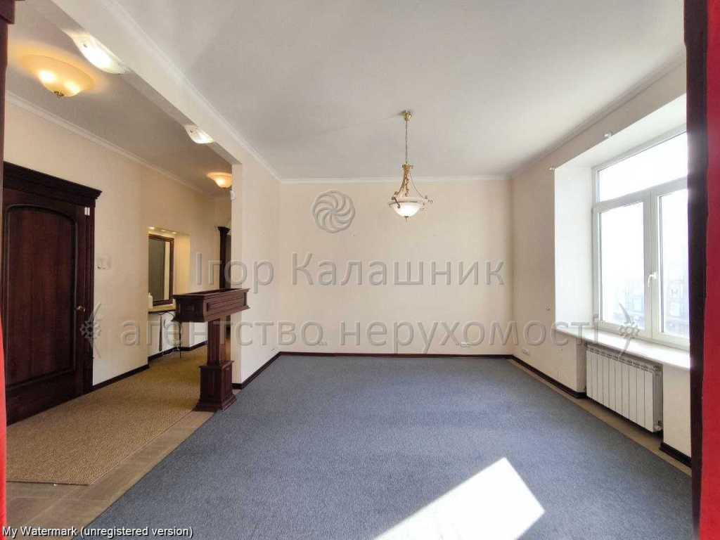 Продажа 5-комнатной квартиры 163.3 м², Крещатик ул., 21