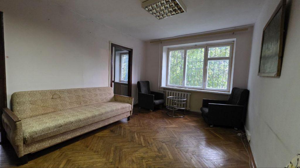 Продажа 4-комнатной квартиры 60 м², Гожулянская ул.