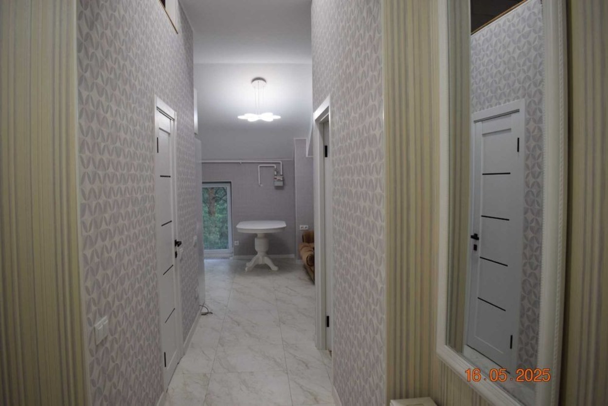 Продажа 2-комнатной квартиры 75 м², Батуринская ул.