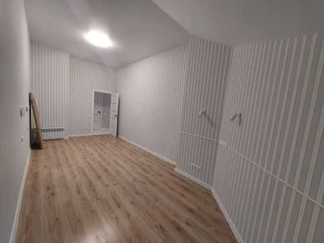Продажа 2-комнатной квартиры 75 м², Батуринская ул.