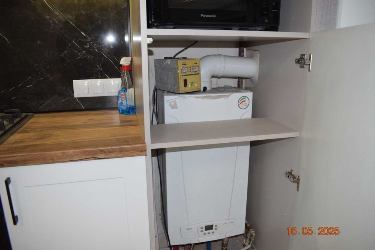 Продажа 2-комнатной квартиры 75 м², Батуринская ул.