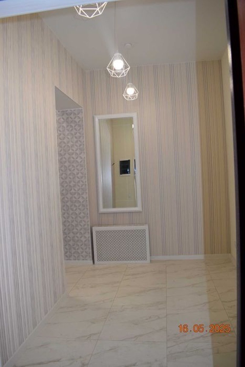 Продажа 2-комнатной квартиры 75 м², Батуринская ул.