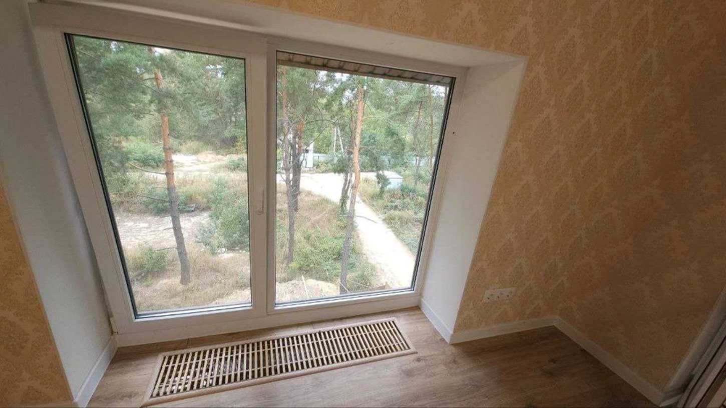 Продажа 2-комнатной квартиры 75 м², Батуринская ул.