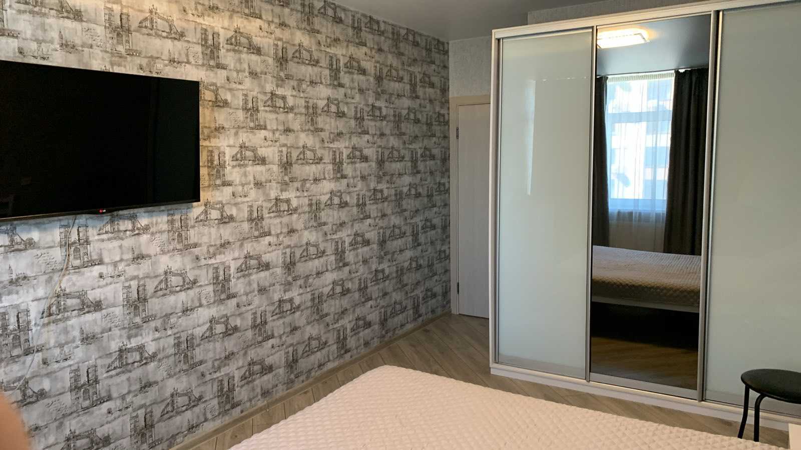 Аренда 1-комнатной квартиры 46 м², Европейская пл., Союза, 45б