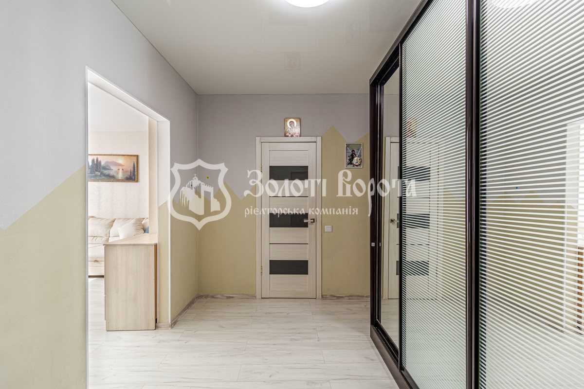 Продажа 2-комнатной квартиры 69 м², прт-т Героїв Небесної сотні, 34