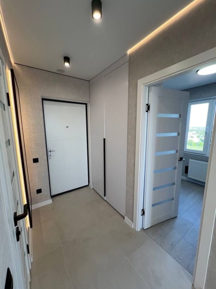 Продажа 2-комнатной квартиры 42 м², Металлургов ул.