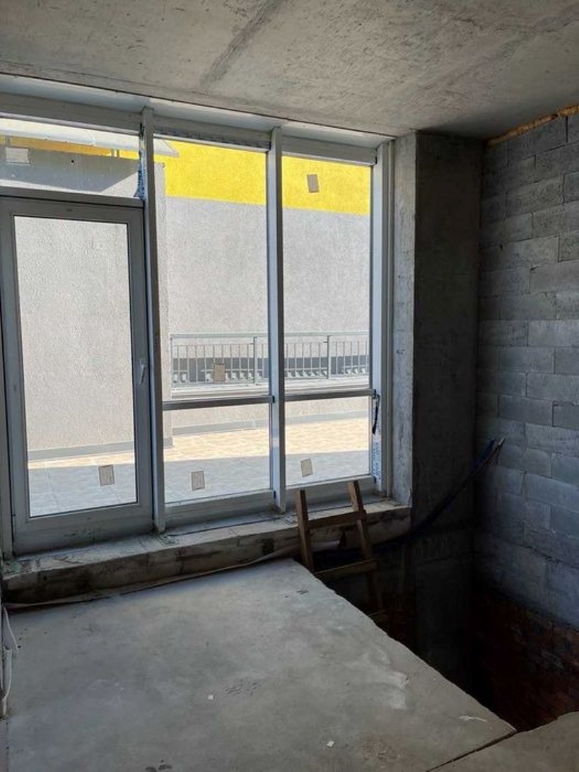 Продажа 5-комнатной квартиры 164 м², Кадетский Гай ул.