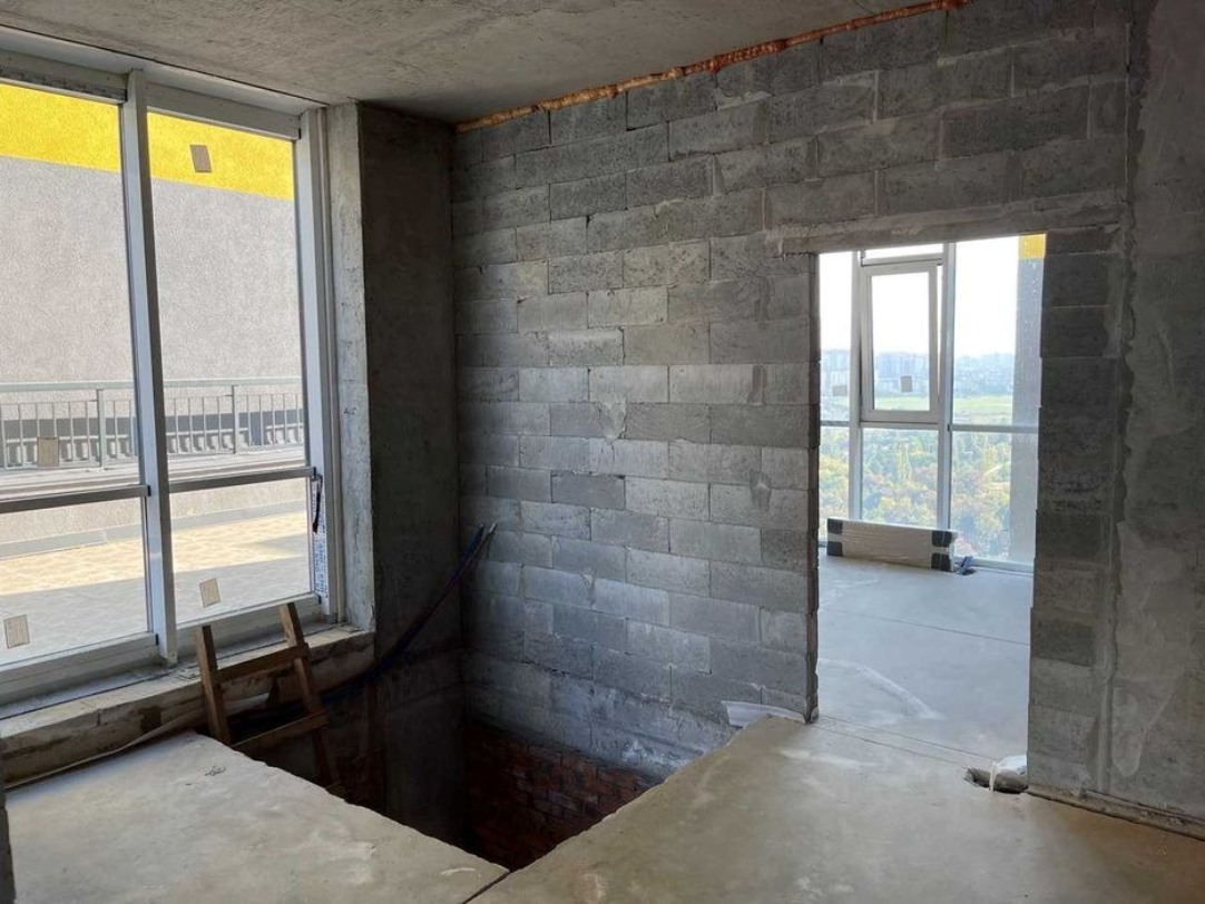 Продажа 5-комнатной квартиры 164 м², Кадетский Гай ул.
