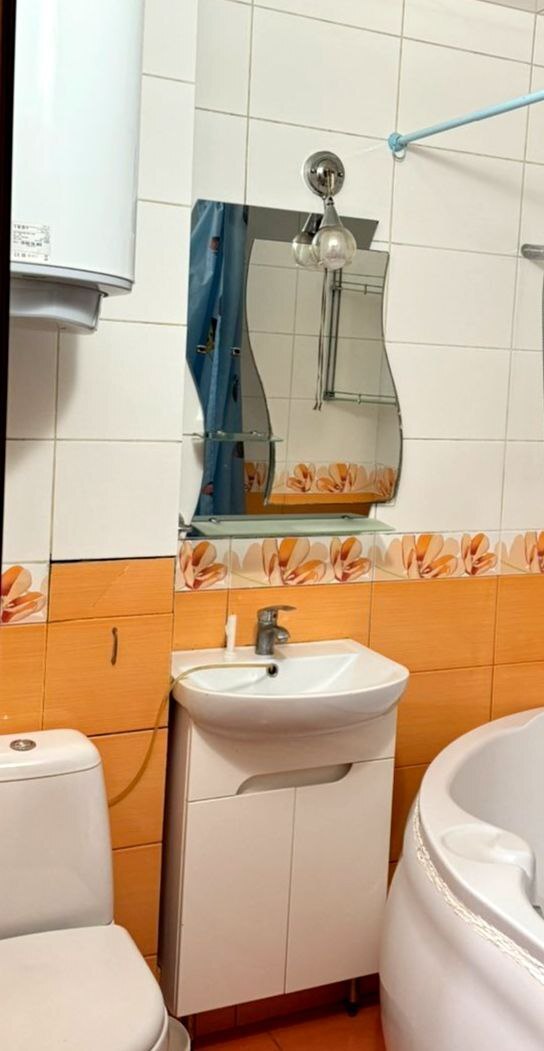 Аренда 2-комнатной квартиры 46 м², Небесной сотни просп.