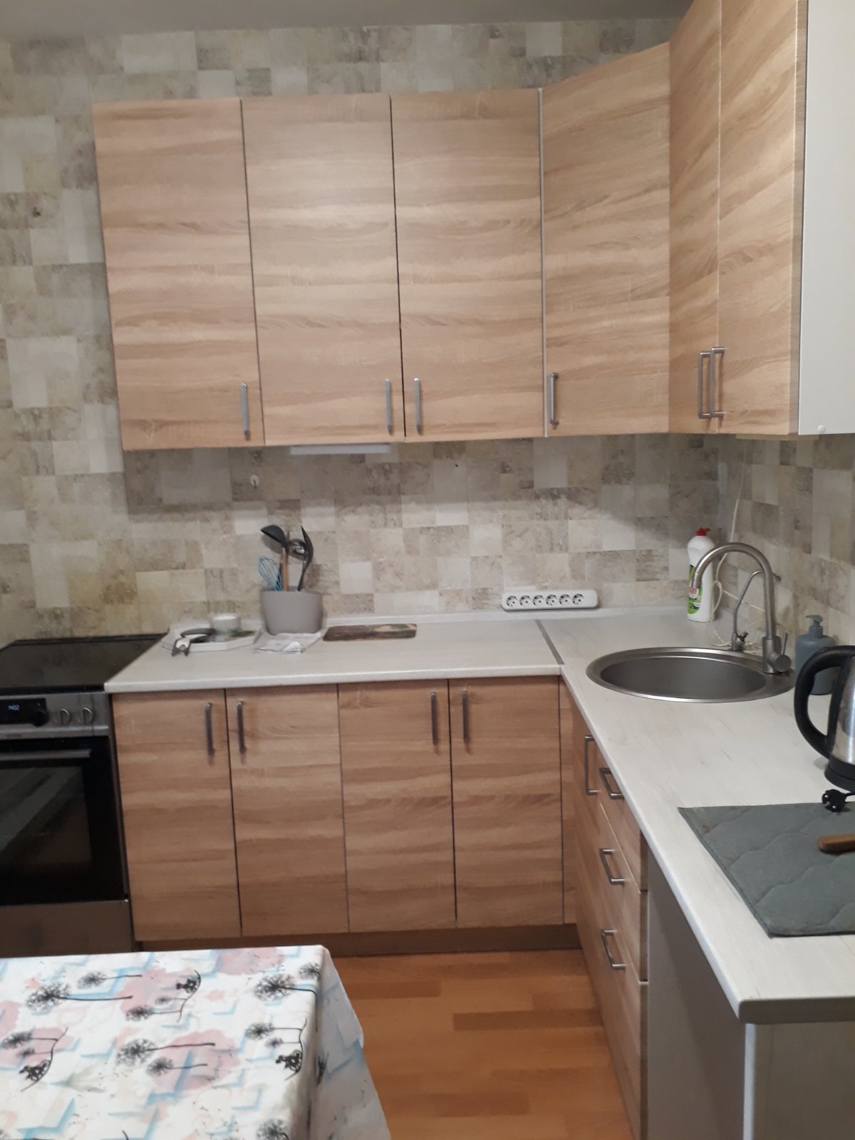 Оренда 2-кімнатної квартири 59 м², Миколи Матеюка вул., 5Б