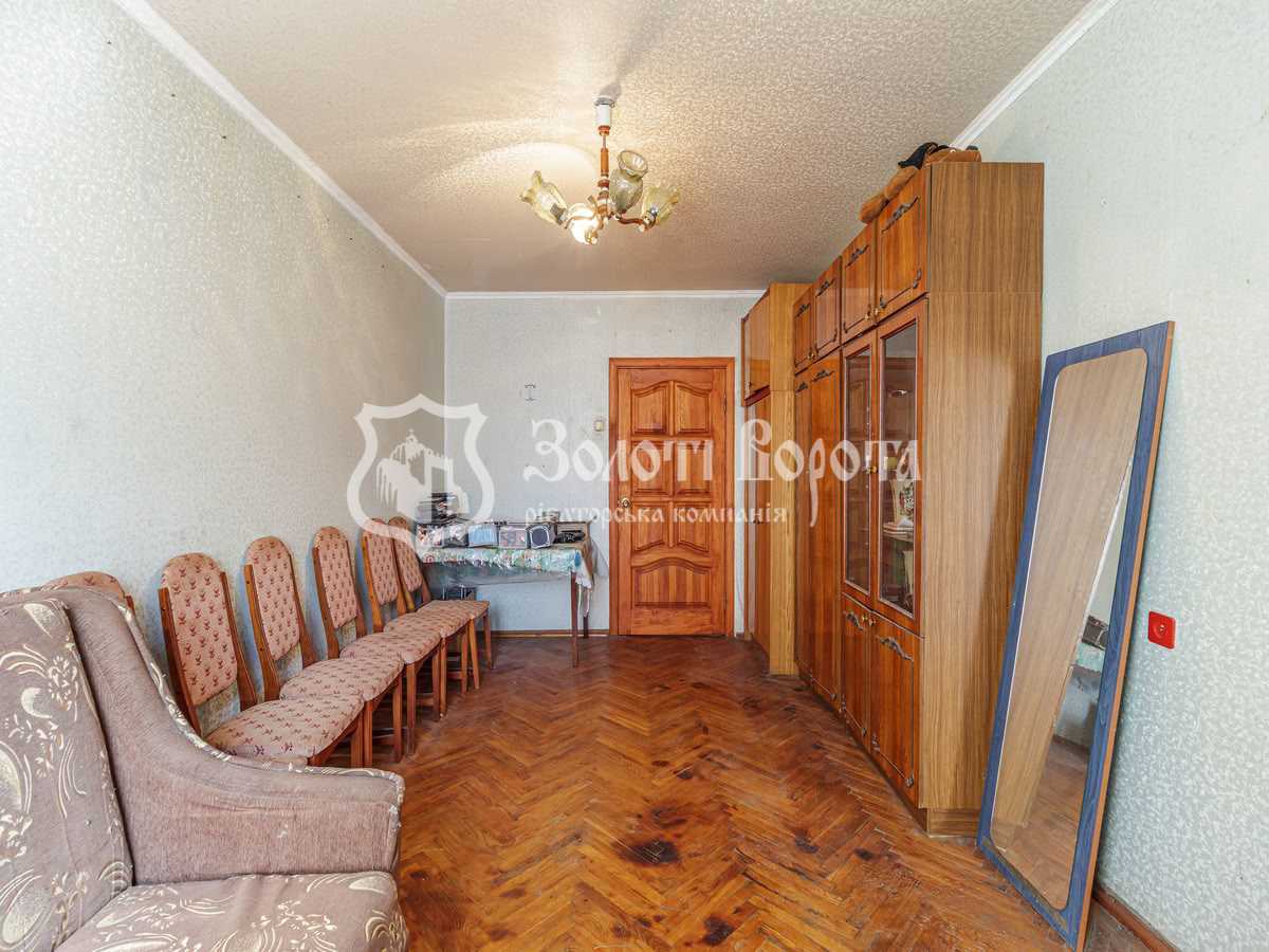 Продажа 3-комнатной квартиры 69.8 м², Чоколовский бул., 4