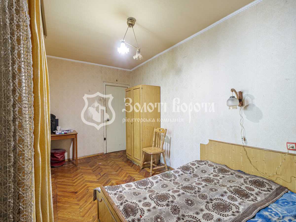 Продажа 3-комнатной квартиры 69.8 м², Чоколовский бул., 4