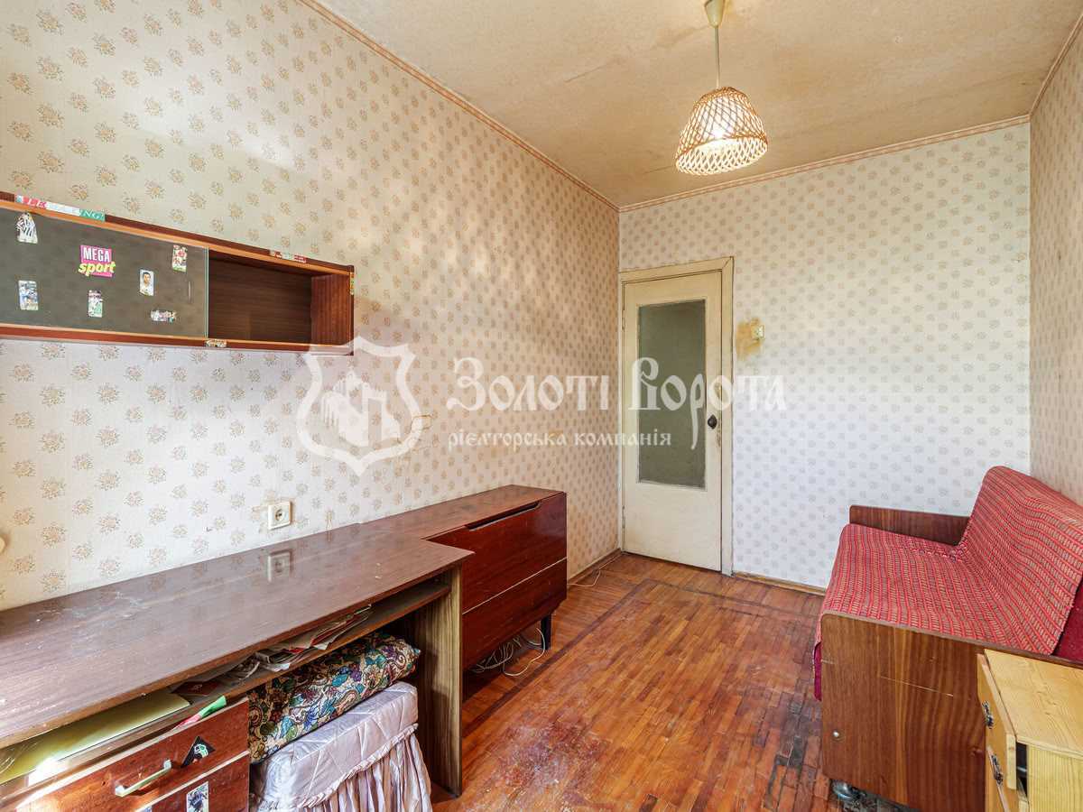Продажа 3-комнатной квартиры 69.8 м², Чоколовский бул., 4