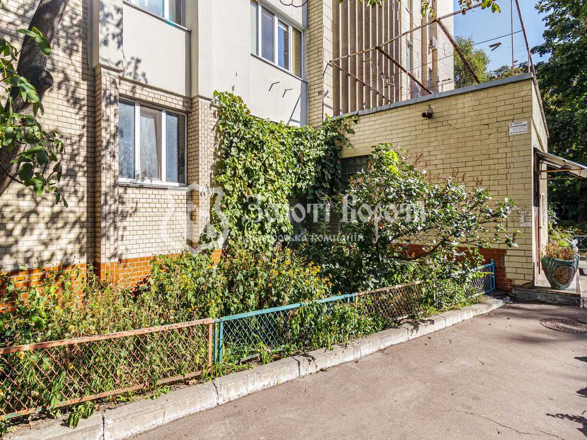 Продажа 3-комнатной квартиры 69.8 м², Чоколовский бул., 4