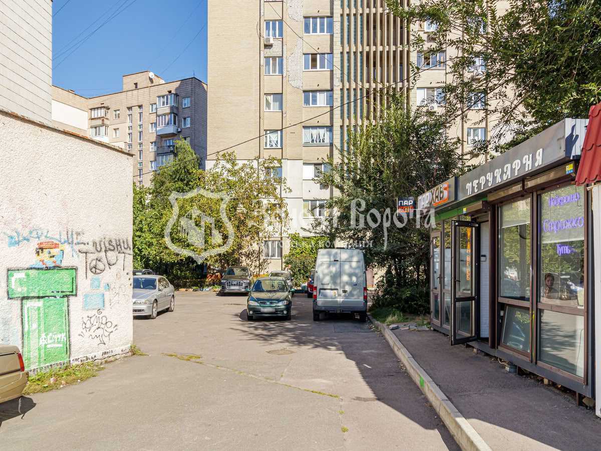 Продажа 3-комнатной квартиры 69.8 м², Чоколовский бул., 4
