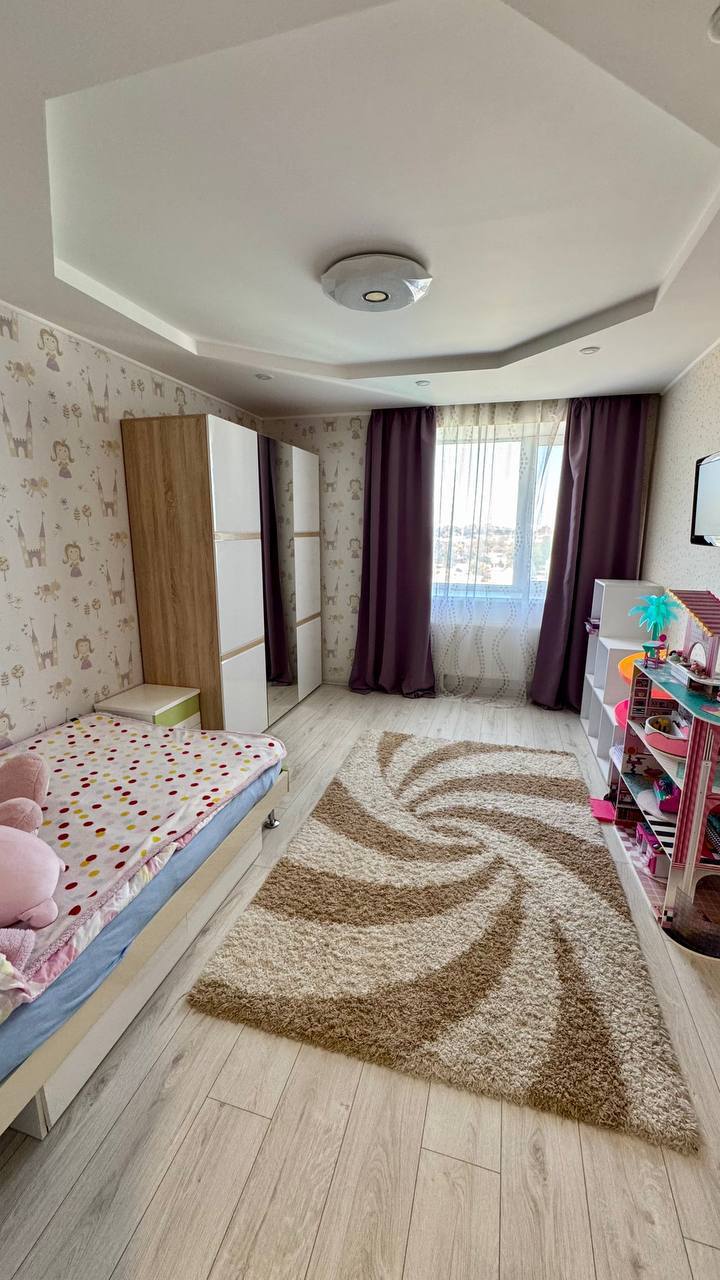 Продаж 2-кімнатної квартири 78 м², Запорізьке шосе