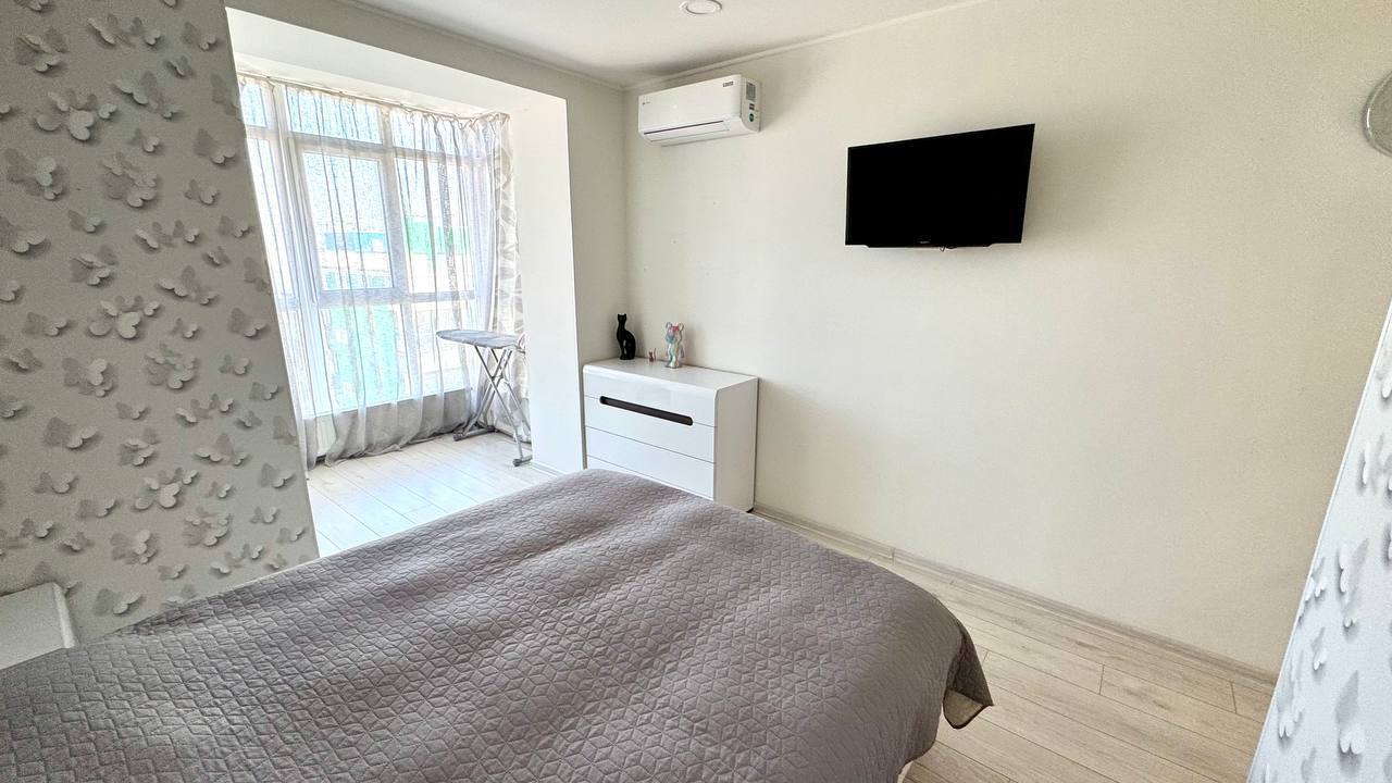 Продаж 2-кімнатної квартири 78 м², Запорізьке шосе