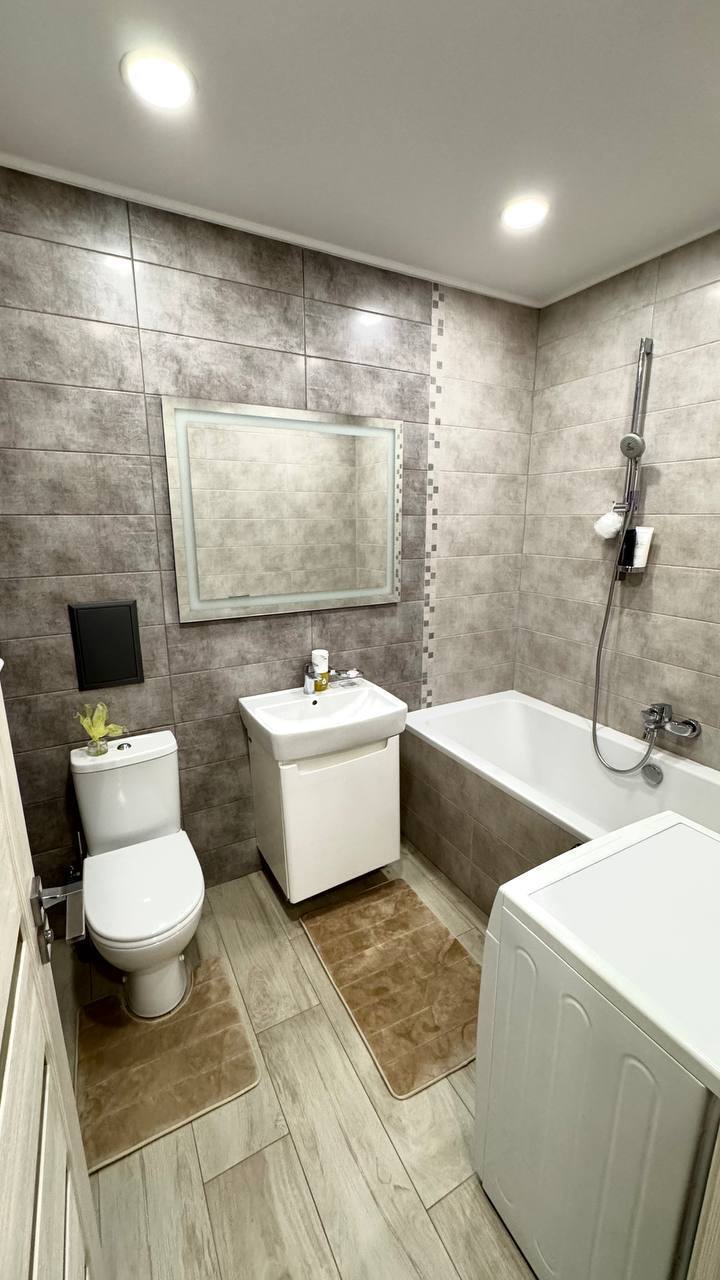 Продаж 2-кімнатної квартири 78 м², Запорізьке шосе