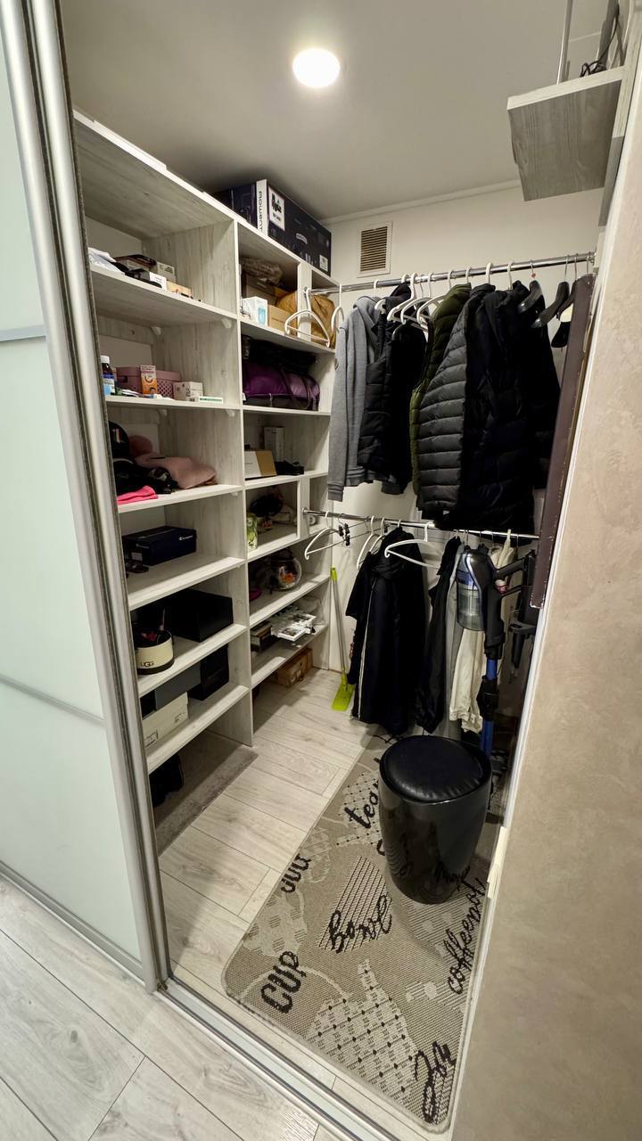 Продаж 2-кімнатної квартири 78 м², Запорізьке шосе