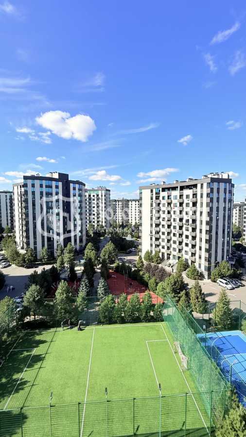 Продажа 2-комнатной квартиры 54.7 м², Героев Небесной Сотни просп., 26/16