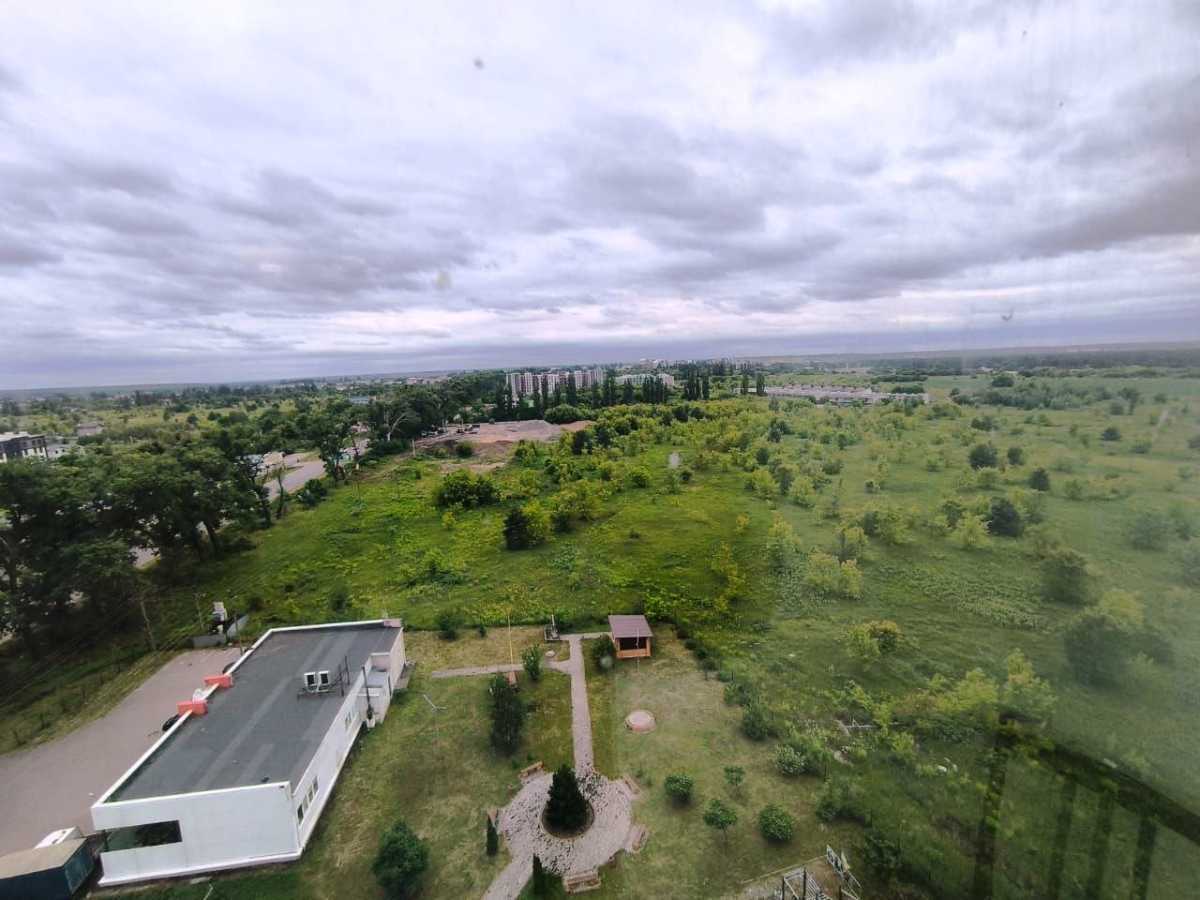 Продажа 2-комнатной квартиры 56.6 м², Паркова, 8