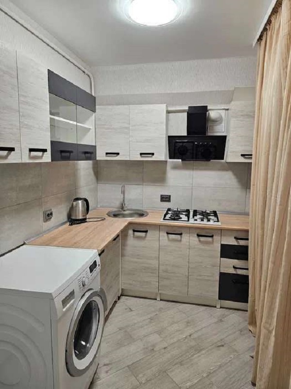 Аренда 2-комнатной квартиры 45 м², Ивана Миколайчука ул., 13