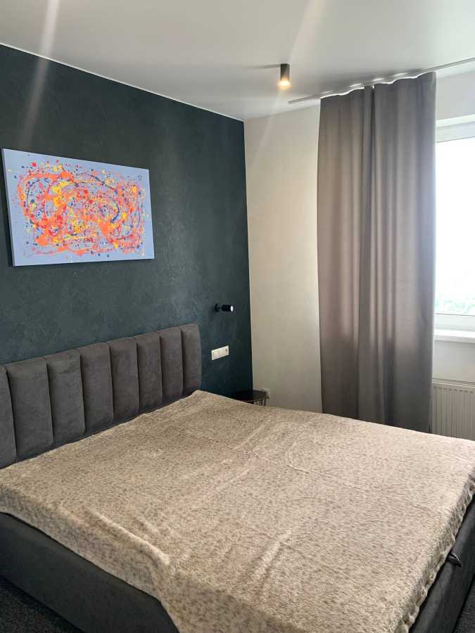 Аренда 1-комнатной квартиры 45 м², Оболонская пл., 1