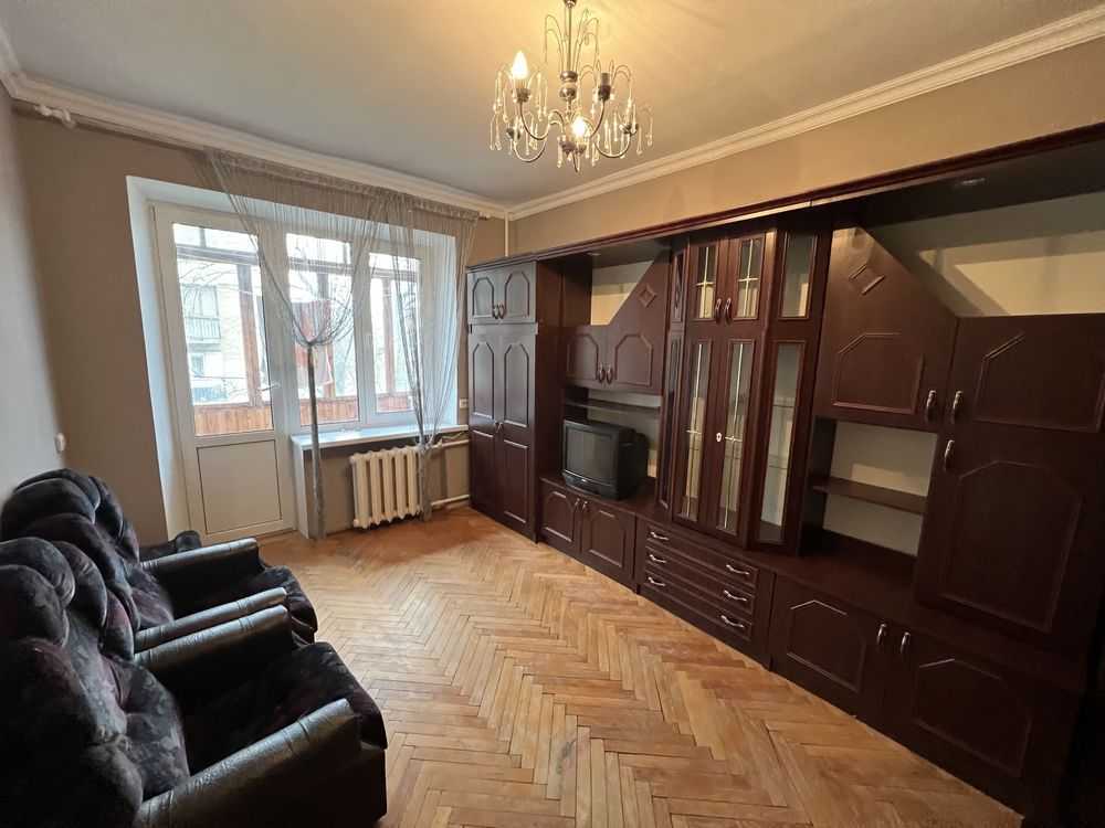 Оренда 2-кімнатної квартири 41.6 м², Машинобудівна вул.