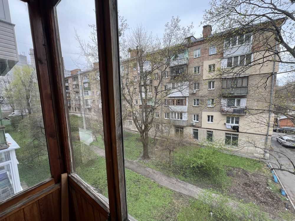 Оренда 2-кімнатної квартири 41.6 м², Машинобудівна вул.
