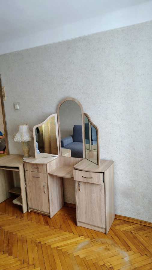 Оренда 2-кімнатної квартири 45 м², Петра Ніщинського вул., 6