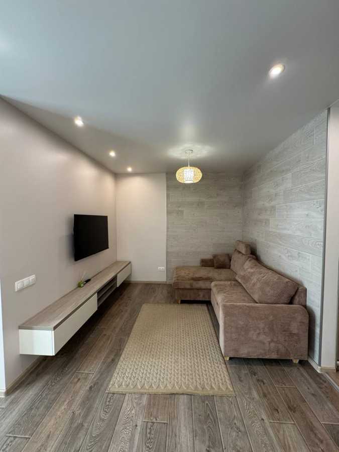 Продажа 1-комнатной квартиры 47 м², Вацлава Гавела бул., 9А
