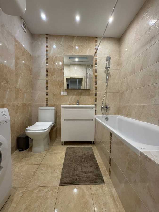 Продажа 1-комнатной квартиры 47 м², Вацлава Гавела бул., 9А