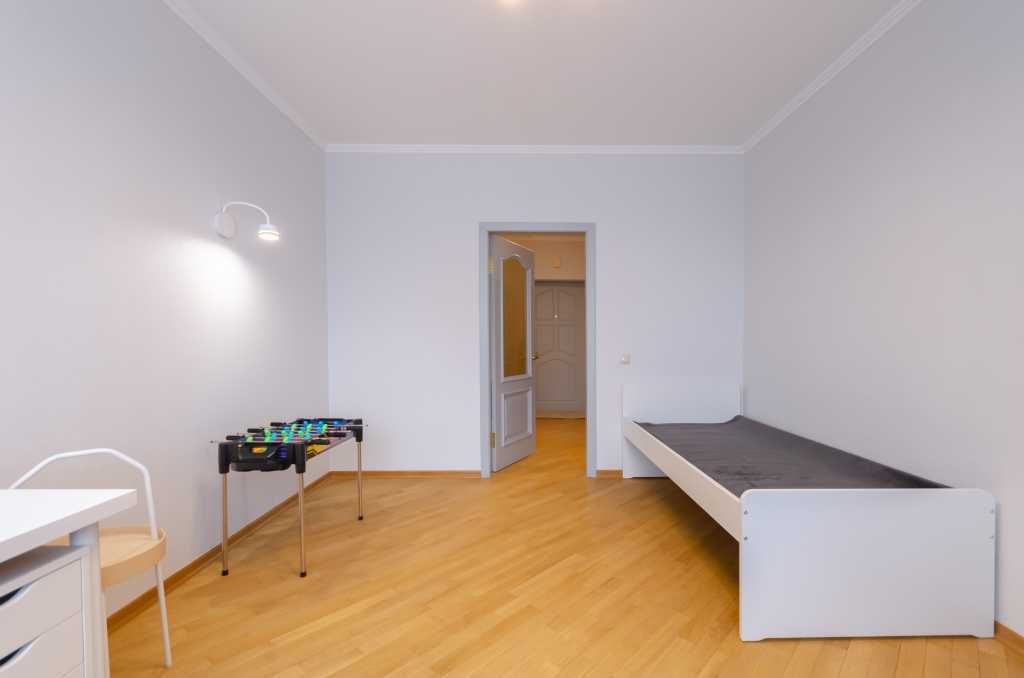 Оренда 2-кімнатної квартири 70 м², Юрія Шумського вул., 1А
