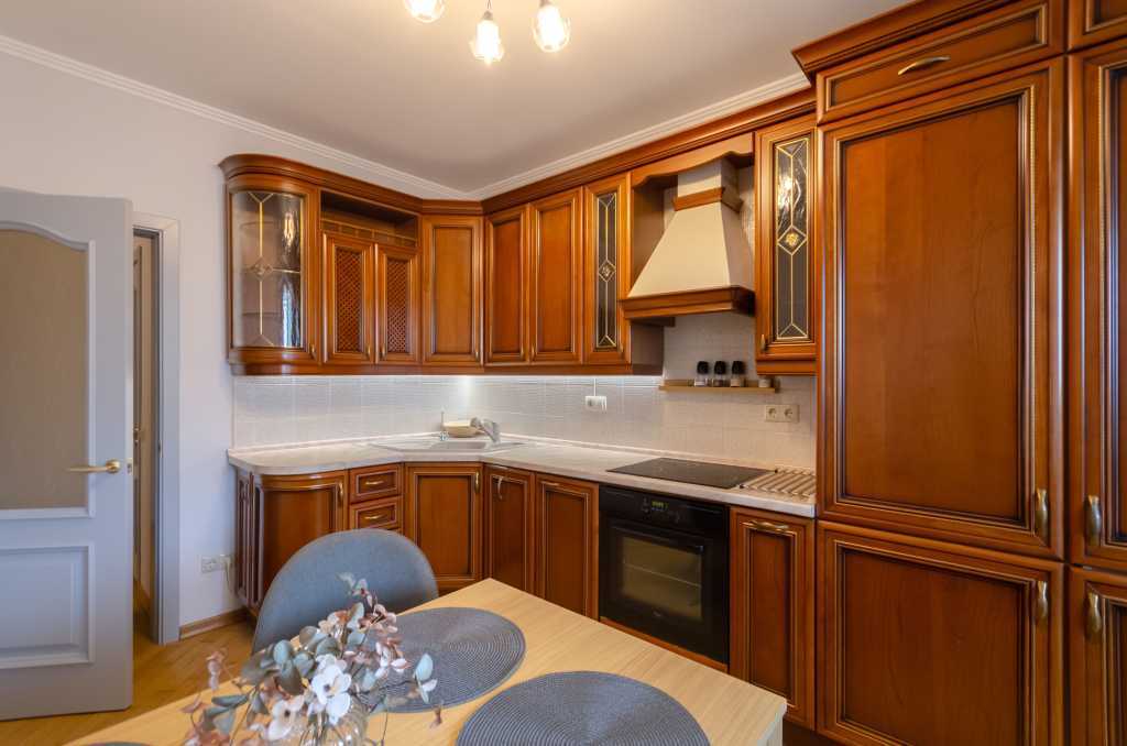 Оренда 2-кімнатної квартири 70 м², Юрія Шумського вул., 1А