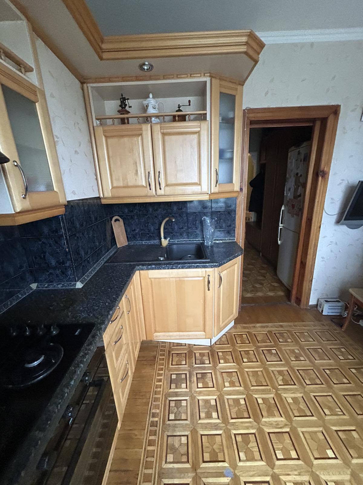 Продаж 3-кімнатної квартири 68 м², Некрасова вул.