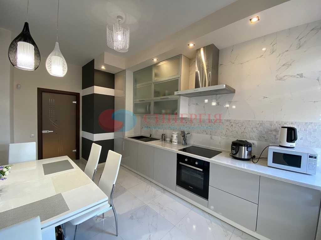 Аренда 2-комнатной квартиры 96 м², Гоголевская ул., 43