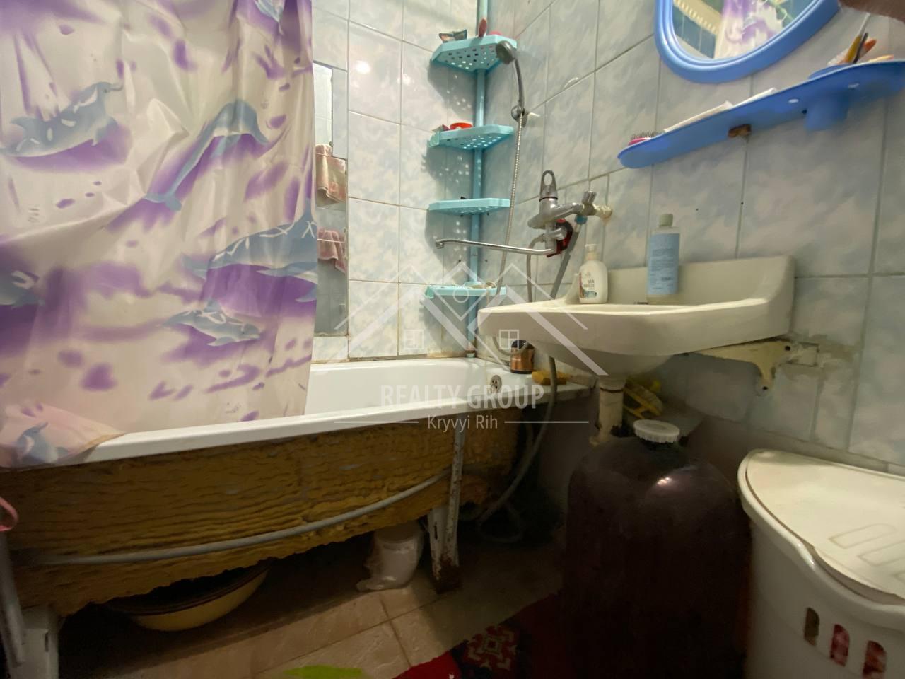 Продажа 2-комнатной квартиры 49 м², Вечерний бул.