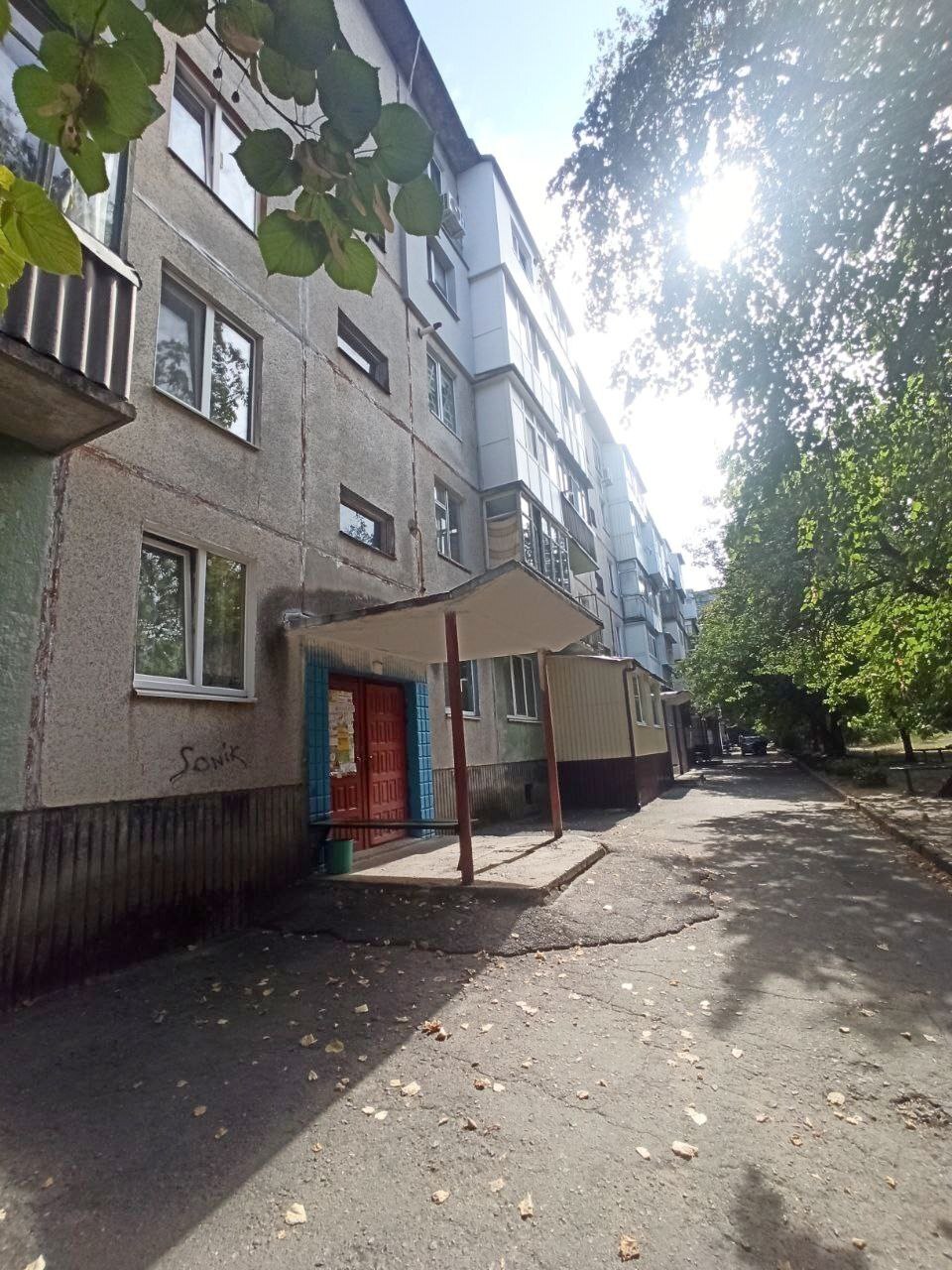 Продаж 3-кімнатної квартири 47.9 м², Леванєвського вул., 71