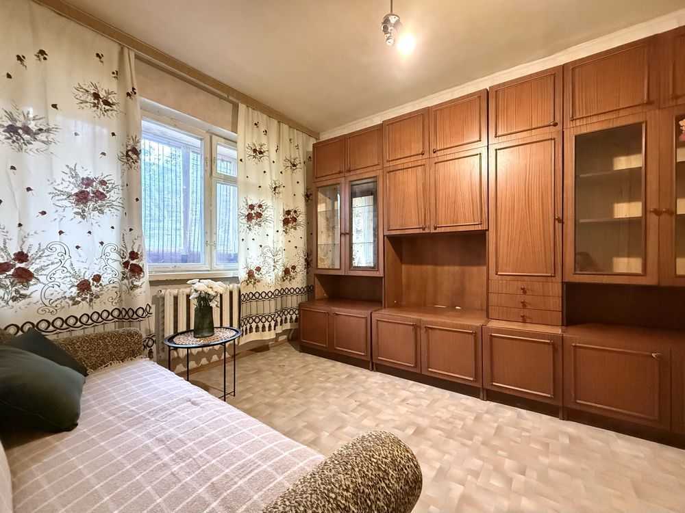Продаж 1-кімнатної квартири 32 м², Космонавта Волкова вул., 18