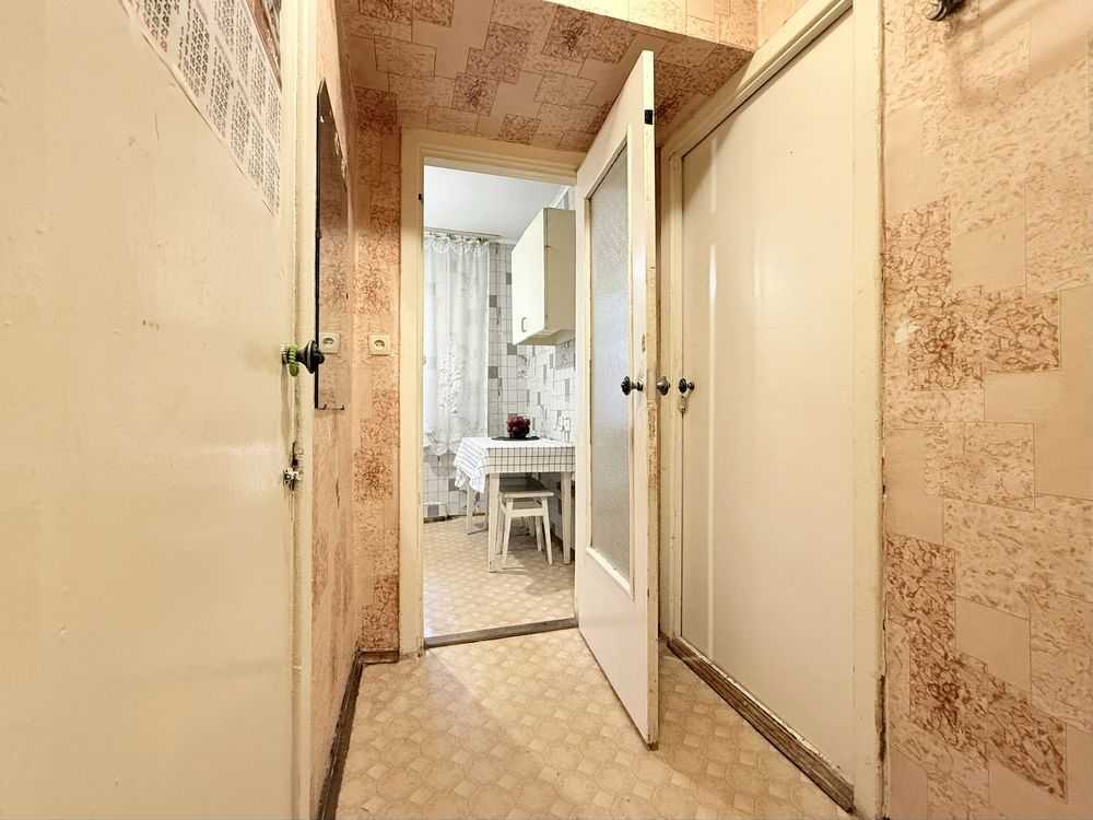 Продаж 1-кімнатної квартири 32 м², Космонавта Волкова вул., 18