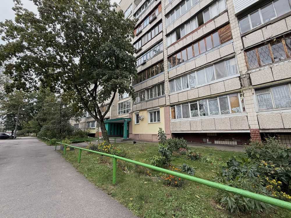 Продаж 1-кімнатної квартири 32 м², Космонавта Волкова вул., 18