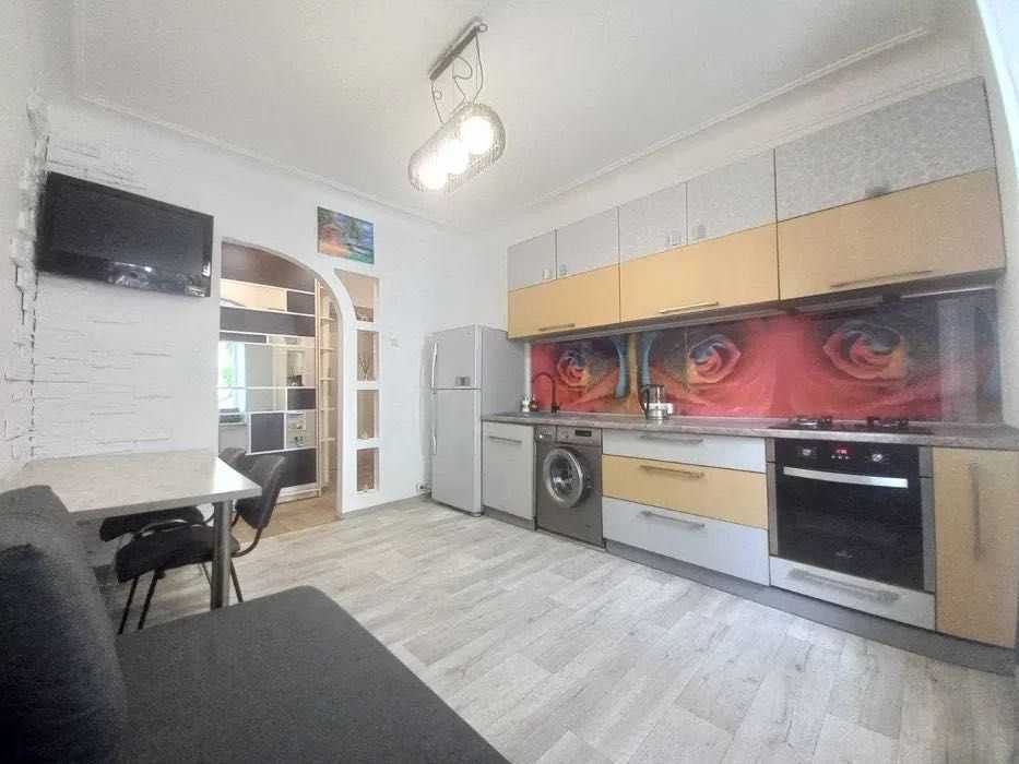 Аренда 2-комнатной квартиры 60 м², Большая Васильковская ул., 120