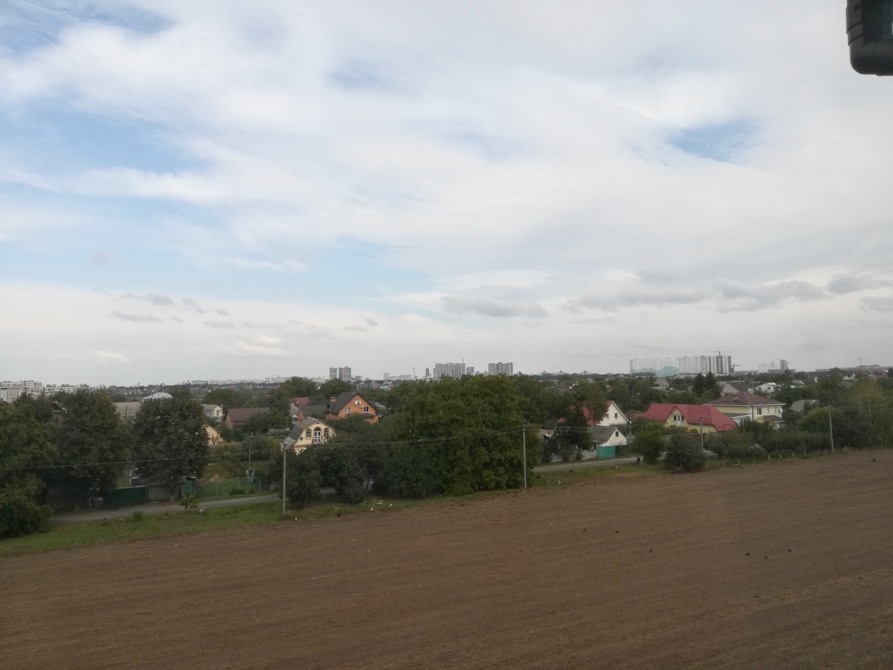 Продажа 3-комнатной квартиры 93 м²