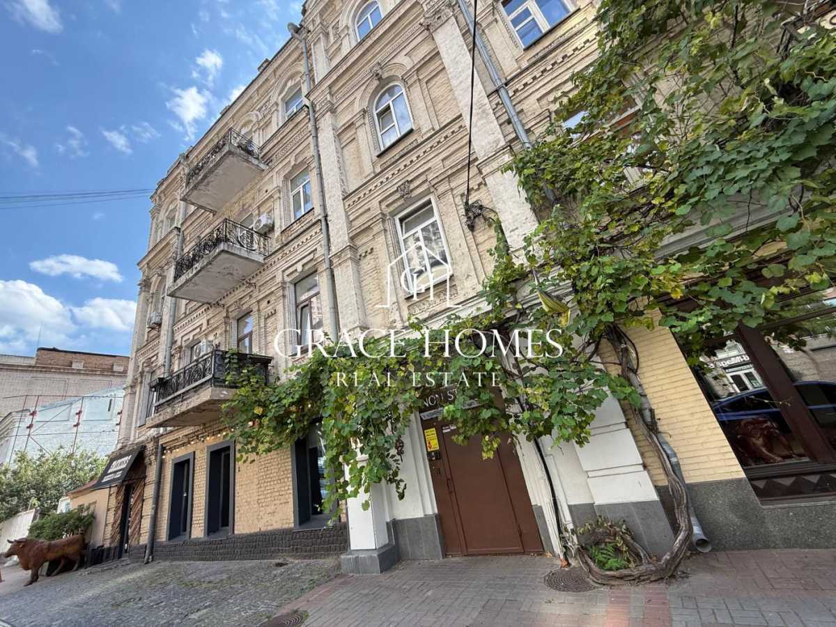 Продаж 3-кімнатної квартири 97 м², Саксаганського вул., 147/5