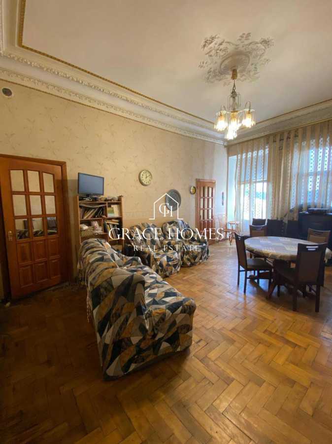Продаж 3-кімнатної квартири 97 м², Саксаганського вул., 147/5