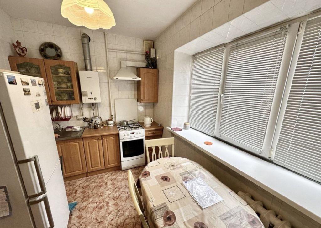 Продажа 3-комнатной квартиры 74 м², Вячеслава Черновола ул.