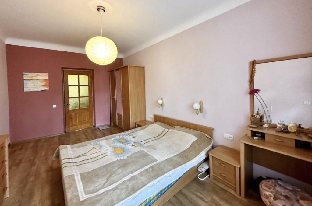 Продажа 3-комнатной квартиры 74 м², Вячеслава Черновола ул.