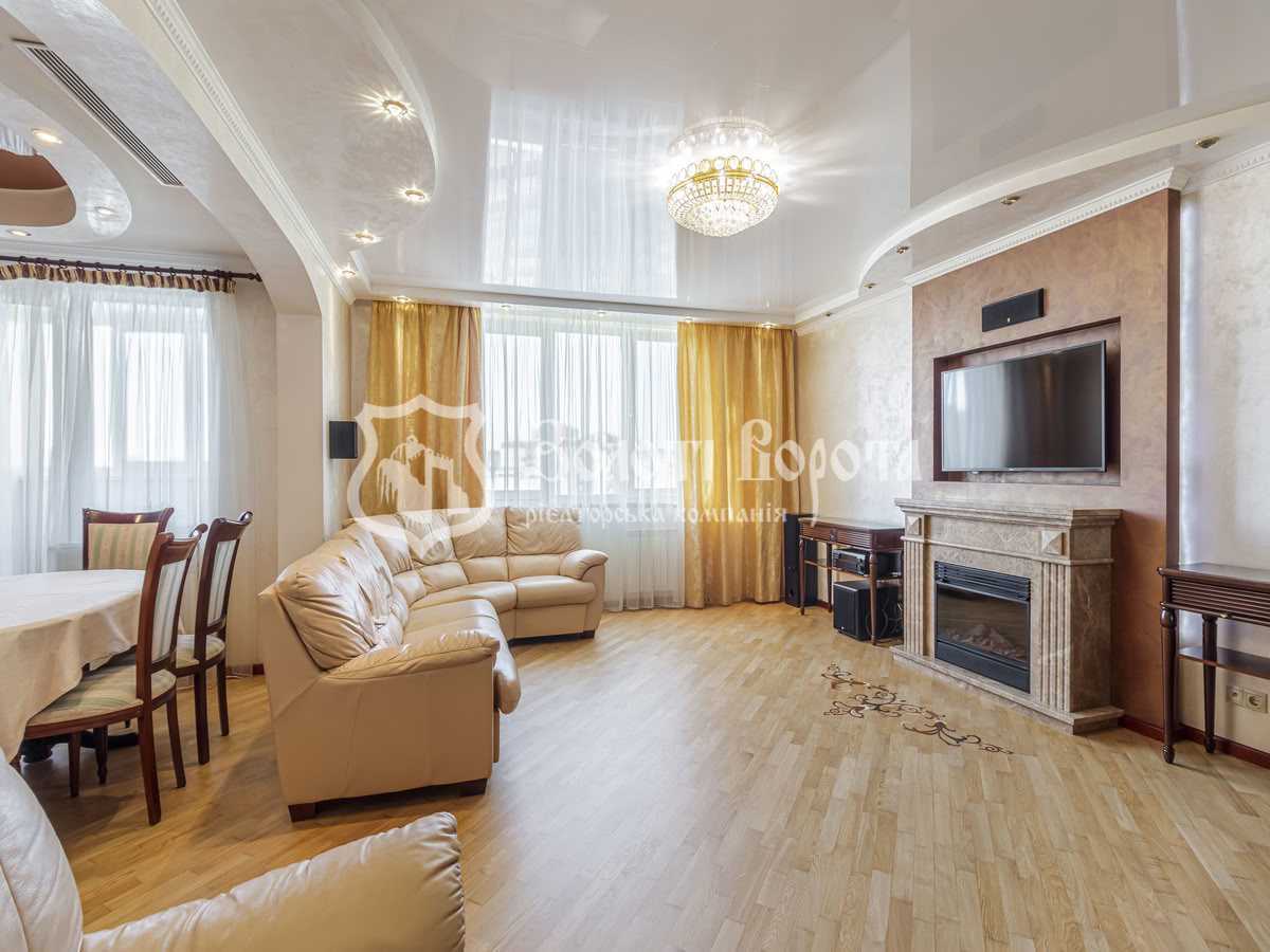 Продаж 4-кімнатної квартири 142 м², Срібнокільська вул., 1