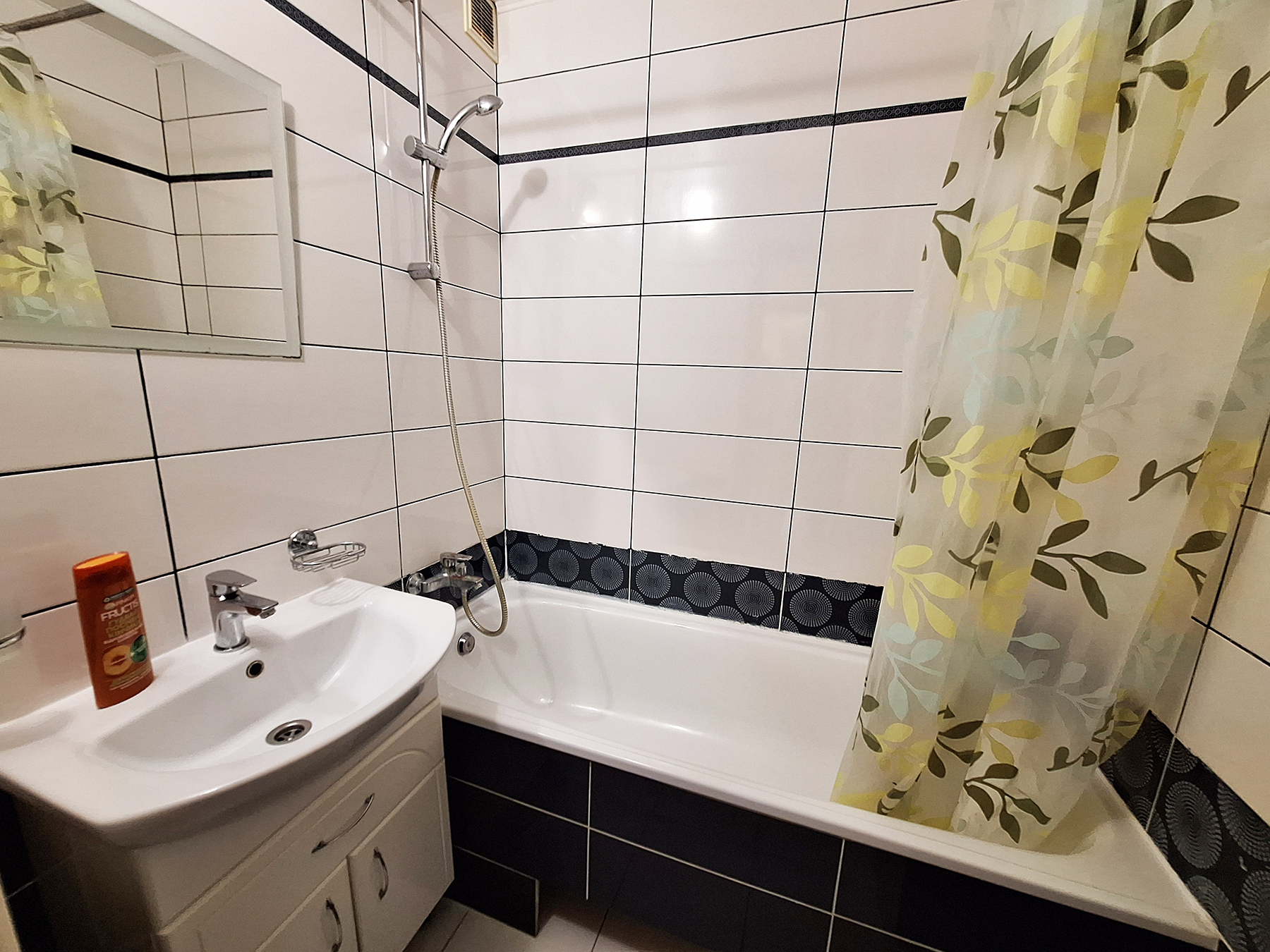 Аренда 1-комнатной квартиры 42 м², Ревуцкого ул., 44Б